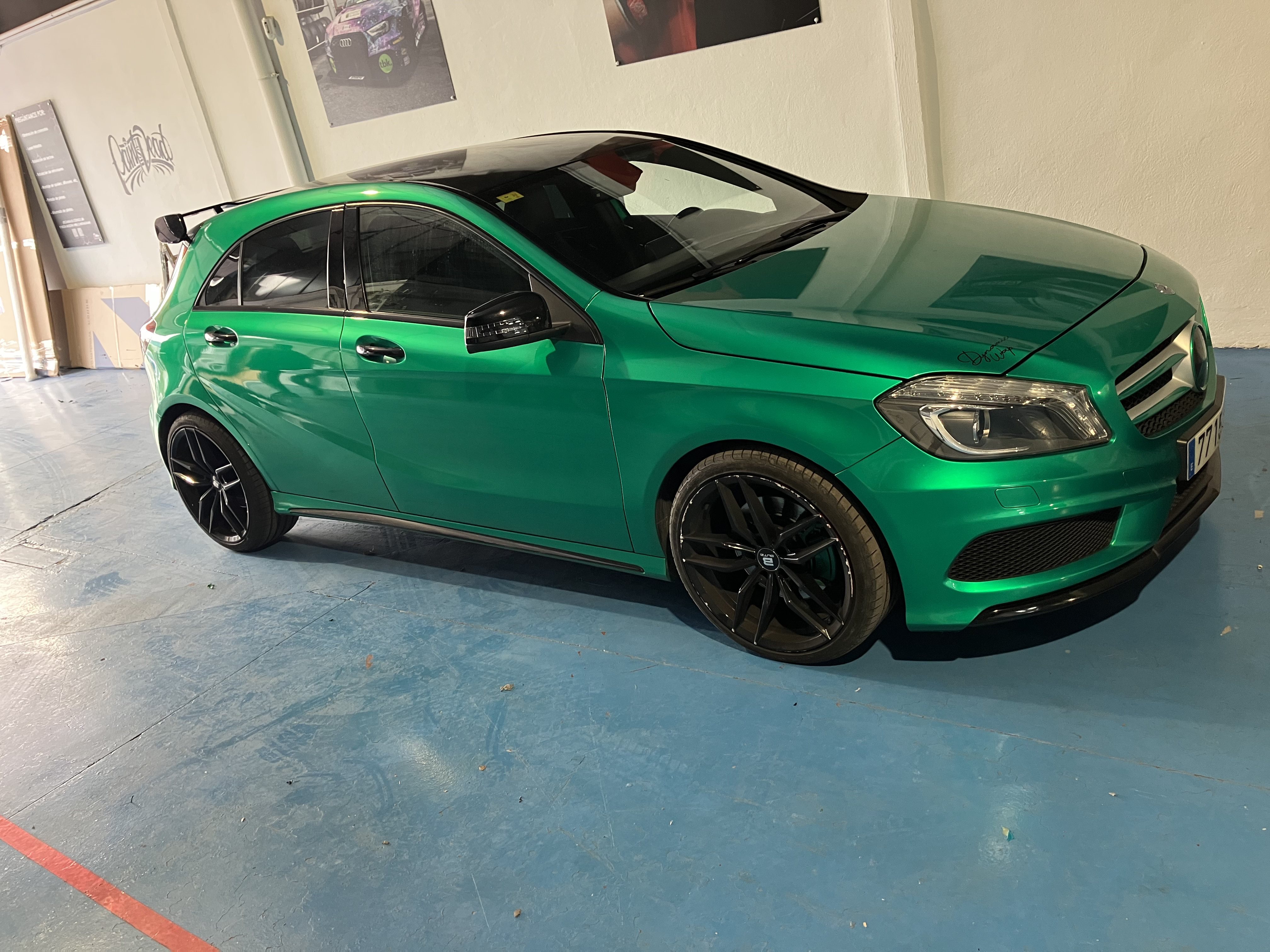 Mercedes Verde Brillo — foto 1